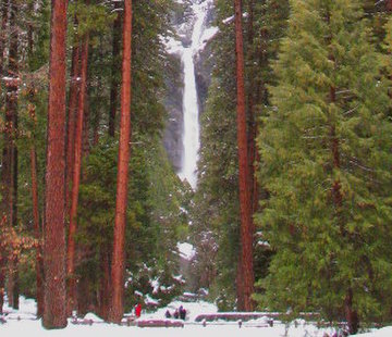 yosemite  falls winter Yosemite valley attractions.JPG